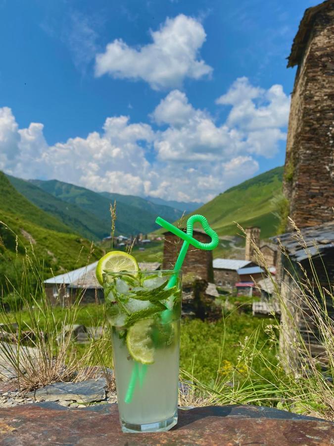 Отель Ushguli 12 Century Экстерьер фото