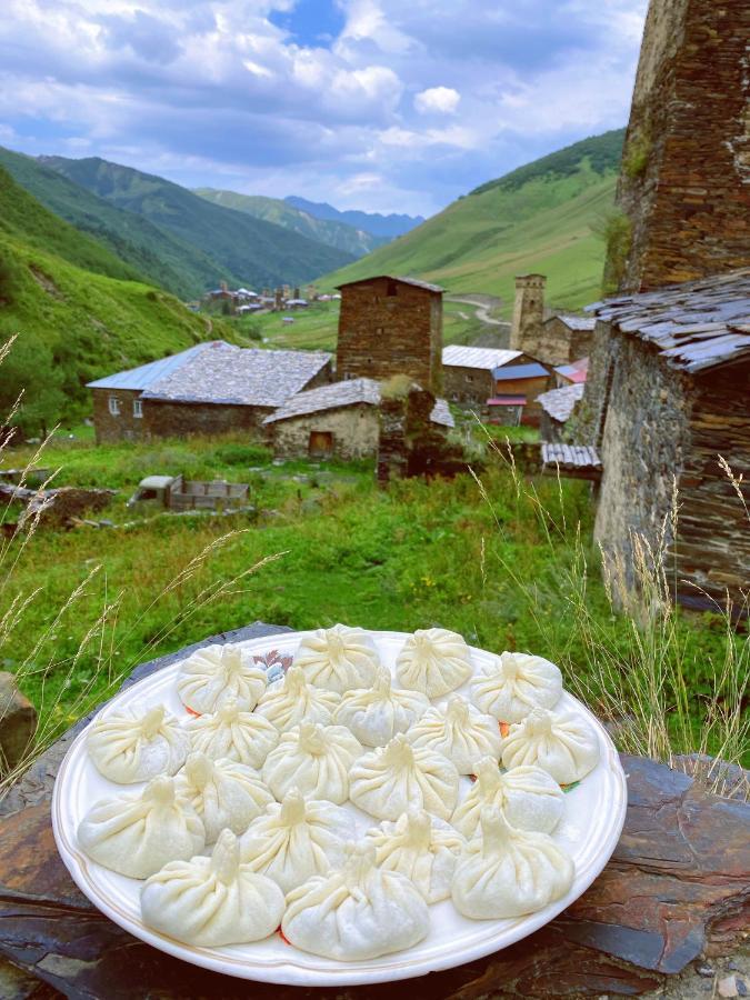Отель Ushguli 12 Century Экстерьер фото